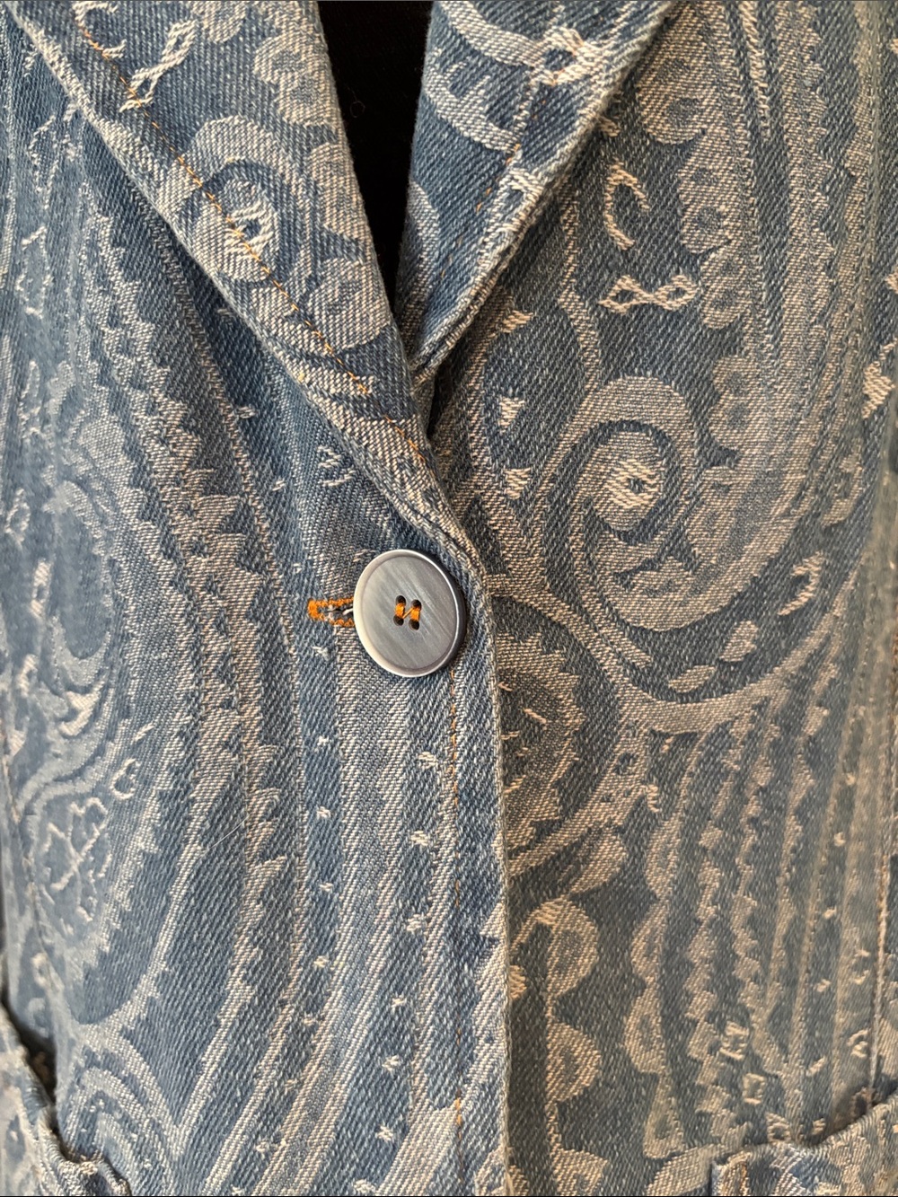 Solitaire Denim Blue Paisley Blazer - Picture 4 of 10